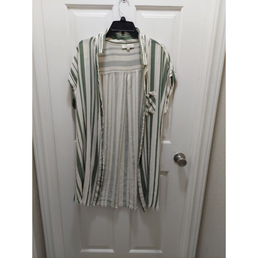 Umgee olive green beige button down long  shirt Sz 1XL